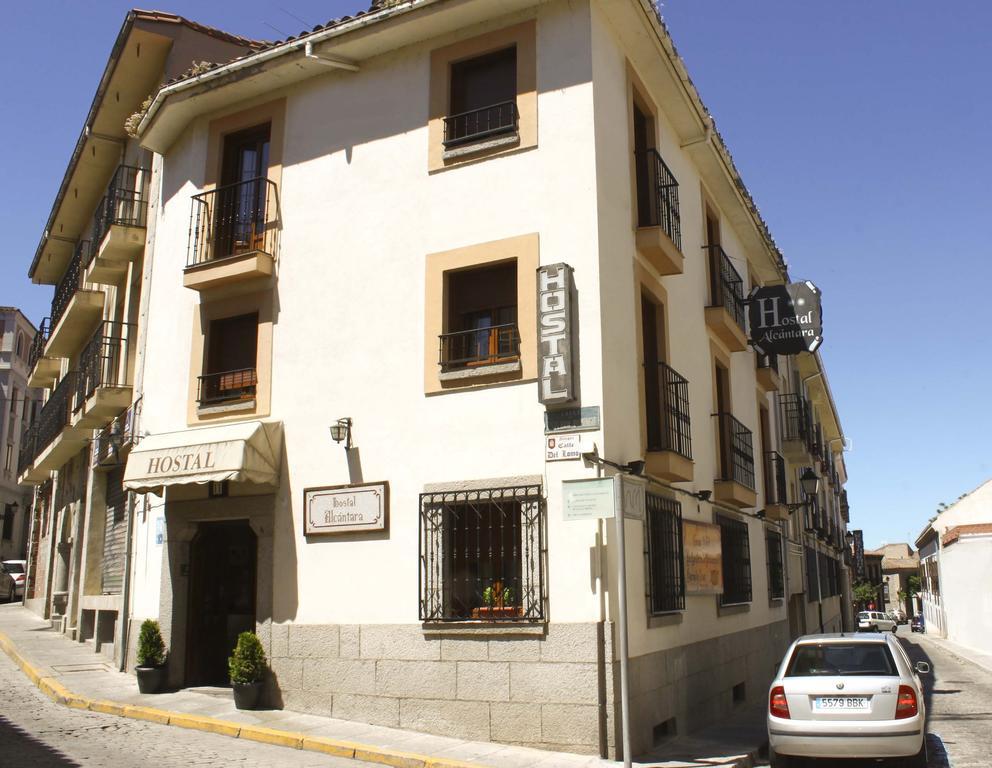 Hostal Alcantara Ávila Exterior foto